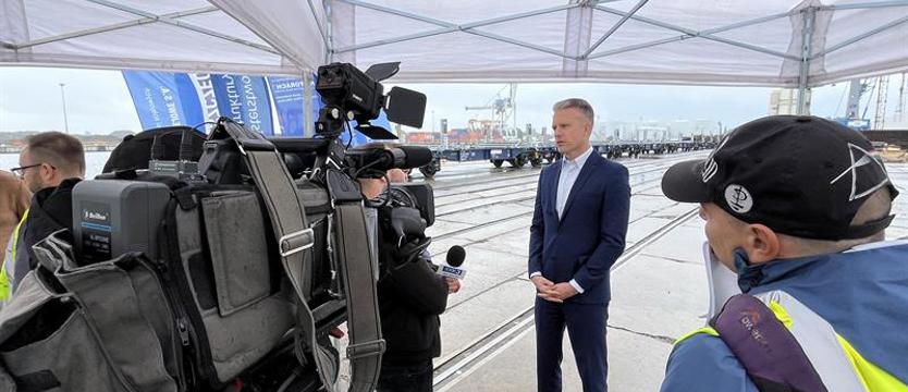 Modernizacja Nadodrzanki. Pociągi towarowe sprawniej dojadą do portów w Szczecinie i Świnoujściu