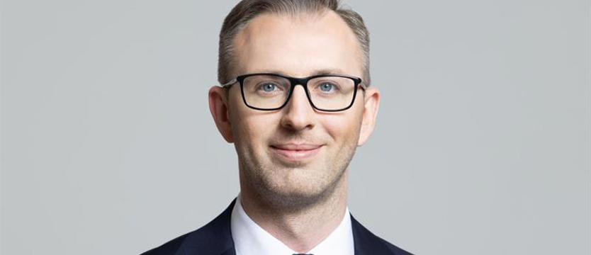 Przekręt na prezydenta. Prawnik: „Trudno złapać za wirtualną rękę przestępcy”