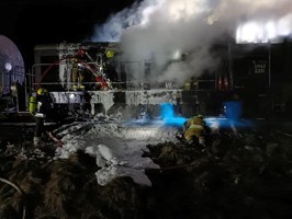 Pożar lokomotywy. W akcji wzięło udział 10 strażackich zastępów
