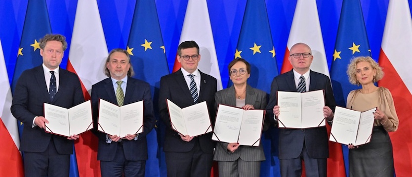 Sędziowie wybrani w marcu do Trybunału Konstytucyjnego złożyli ślubowania