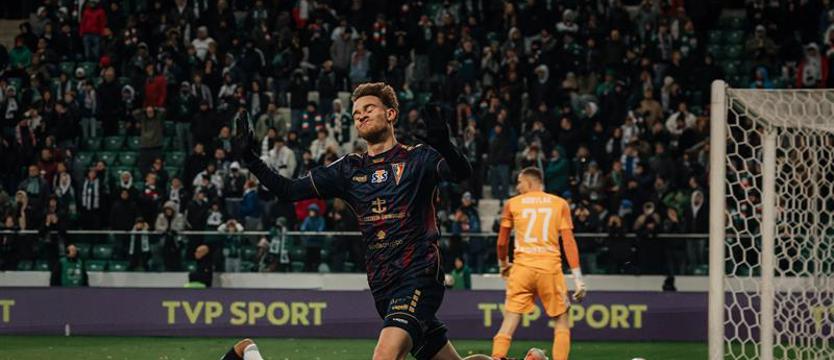 Piłka nożna. Pogoń wyeliminowała Legię