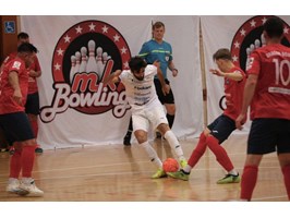 Futsal. Dwie różne połowy szczecińskich futsalistów