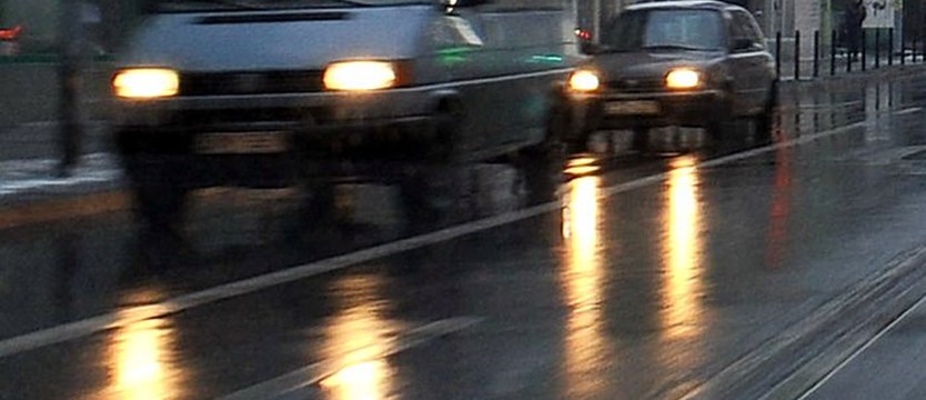 Synoptycy ostrzegają przed marznącym deszczem w regionie