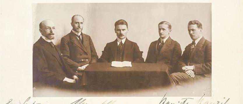 „Pokój ze skazą” czy realistyczny kompromis? 