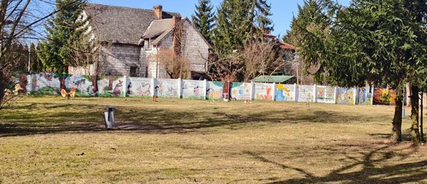 Atrakcje dla najmłodszych przy urzędzie