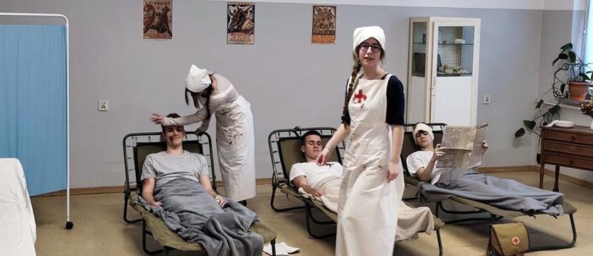 Żywa historia w szczecińskiej szkole. Powrót do przeszłości