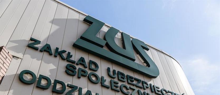 ZUS będzie respektował dokumenty urzędów stanu cywilnego w sprawie małżeństw jednopłciowych