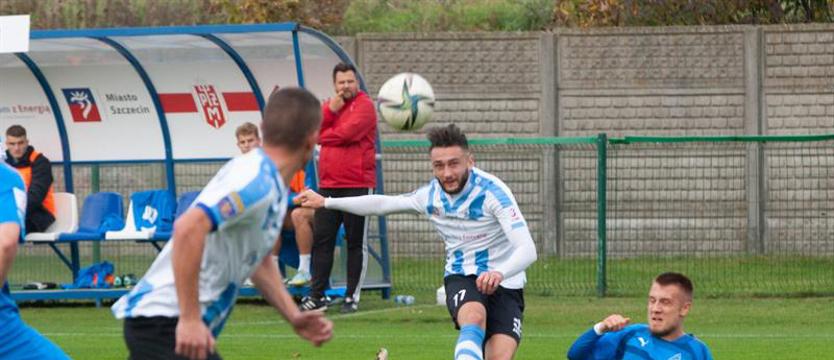 Piłka nożna. Świt wygrał i został wiceliderem