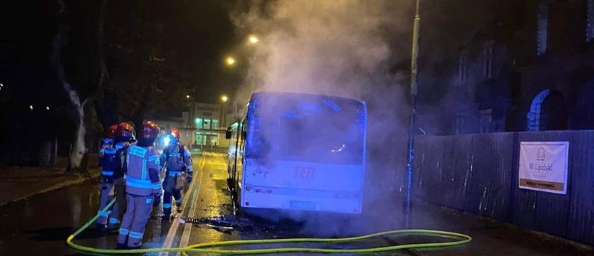 Kolejny pożar autobusu. Tym razem w Dąbiu