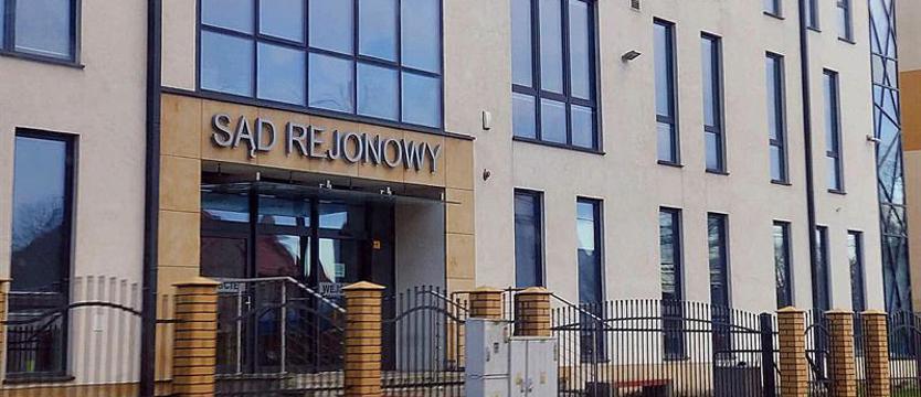 Zemsta za zatrzymanie partnera. Trzy lata więzienia za podpalenie radiowozu