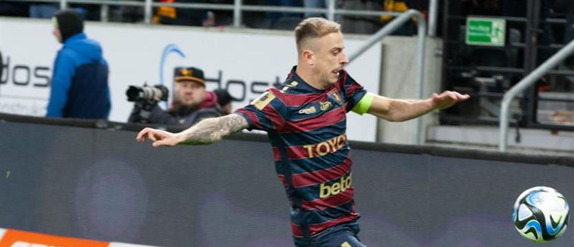 Piłka nożna. Błanik zatrzymał Pogoń