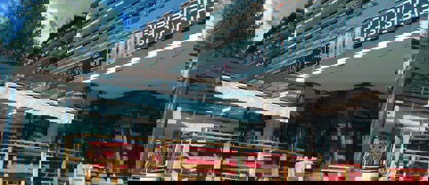 Tragiczny pożar w Szwajcarii. Polski premier oferuje pomoc