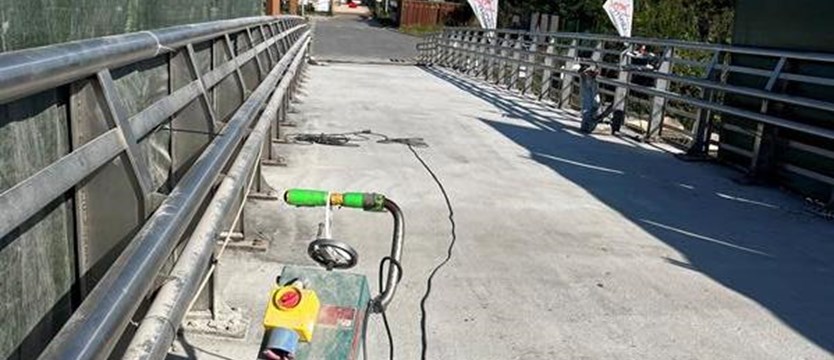 Remontują most na Wyspę Grodzką. Przejścia nie ma
