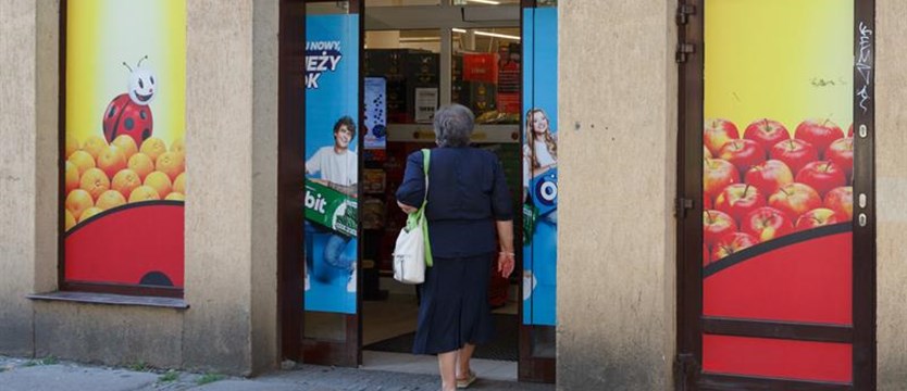 Biedronki otworzą się w niedziele? Tym razem na kluby czytelnicze