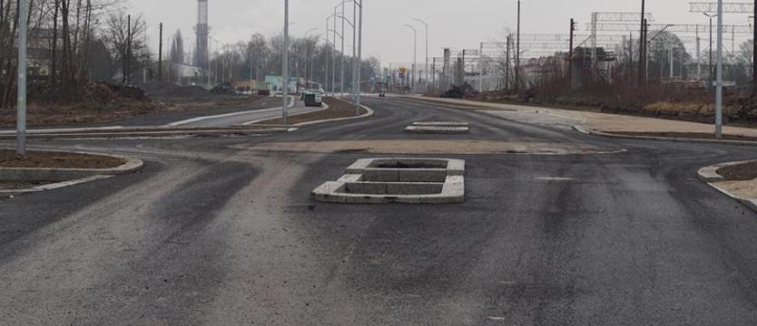 Nowa droga w Policach prawie gotowa