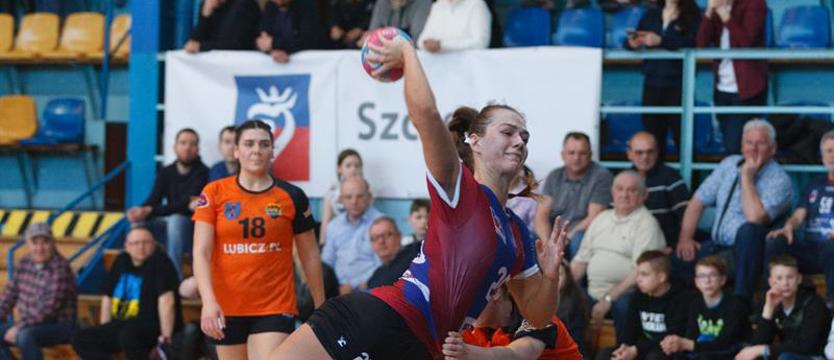 Piłka ręczna. Pogoń rozgromiła Drwęcę