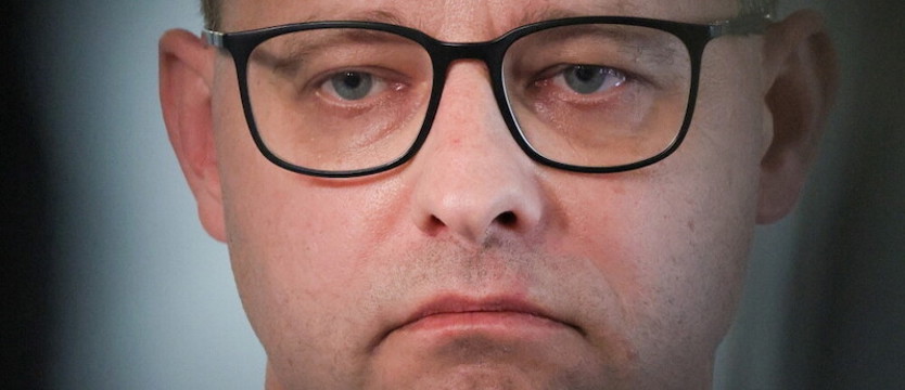 Węgierski rząd udzielił azylu politycznego posłowi PiS