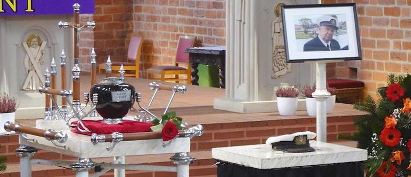 Pożegnali kapitana ż.w. Wiktora Czappa