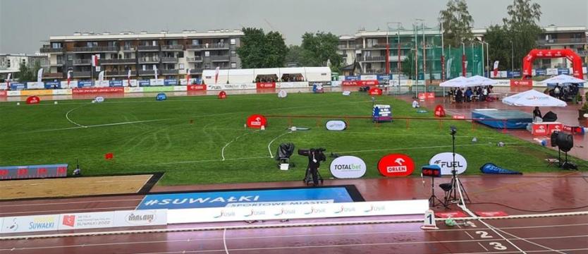 Lekkoatletyka. Burza storpedowała mistrzostwa Polski; Lisek skacze w piątek