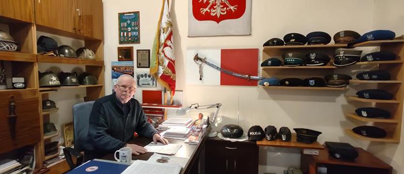 Kombatanci na bruk. Gdzie szacunek, szczególna troska i opieka samorządu?