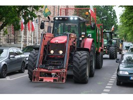Rolnicy zaostrzą protest w Szczecinie. Chcą równego traktowania