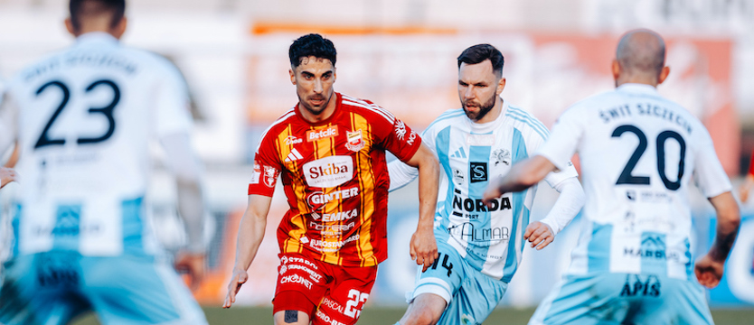 Piłka nożna. Świt przegrał mimo liczebnej przewagi...