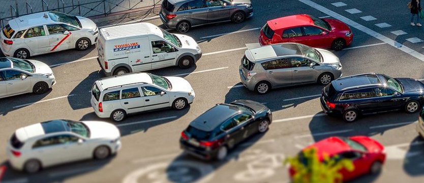 Chaos komunikacyjny po poluzowaniu restrykcji w Hiszpanii