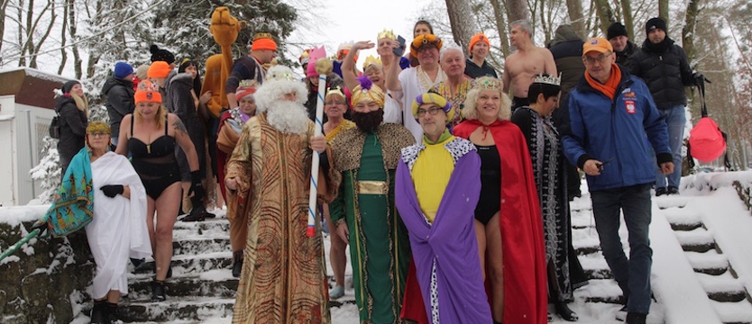 Święto w lodowatej wodzie