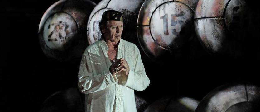 Opera o mentalnej manipulacji. Obejrzyj w serwisie YouTube