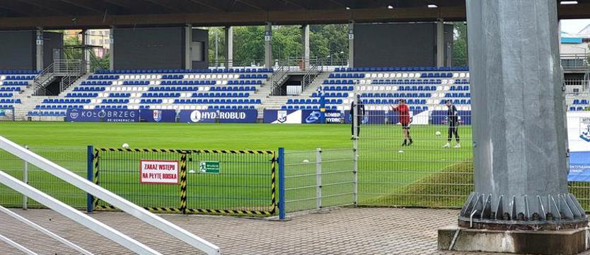 Kto dokończy prace na kołobrzeskim stadionie?