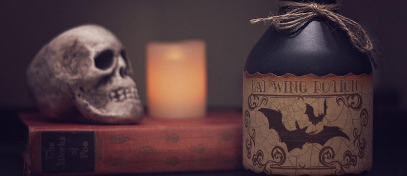 Po aktach przemocy w szkołach sieci handlowe wycofują asortyment na Halloween