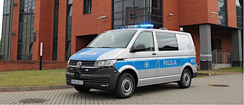 47-latek zaatakował policjantów. Awantura w sklepie zakończona aresztem