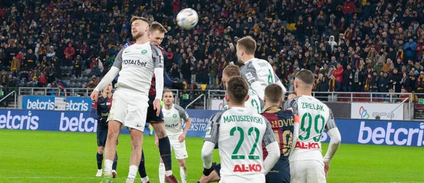 Piłka nożna. Poznaliśmy terminarz portowców