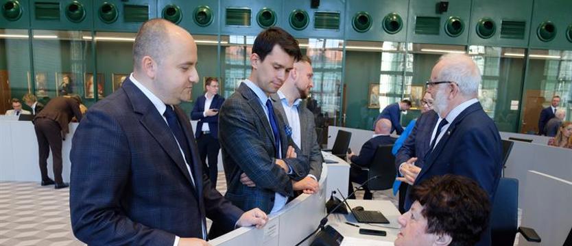 Prezydent z ochroną od PiS. Paraliż w komisji skarg