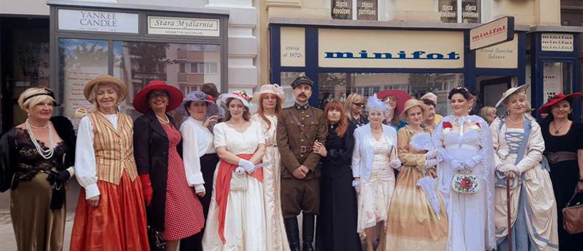 Spacer retro przejdzie przez Szczecin