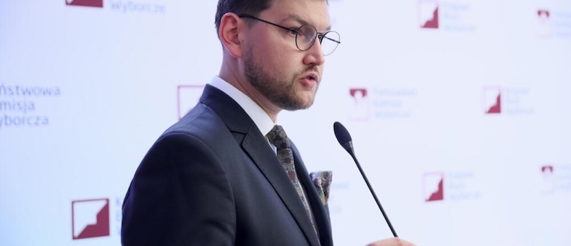 Szef Krajowego Biura Wyborczego: początek głosowania do godz. 8 odbył się bez incydentów