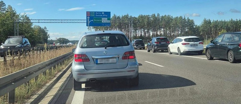 Zderzenie czterech samochodów i korek na S3 koło Szczecina
