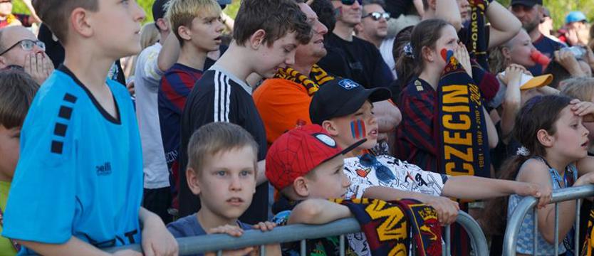 Piłka nożna. Pogromca Pogoni wygrywa