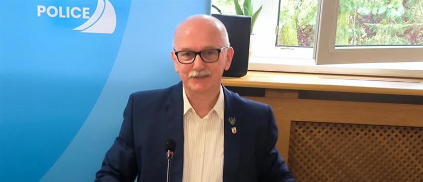 Wojewoda pyta, policka rada sprawdza. Radny pod lupą komisji