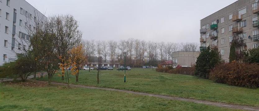 Powinien łączyć, a nie dzielić. Awantura o plac zabaw