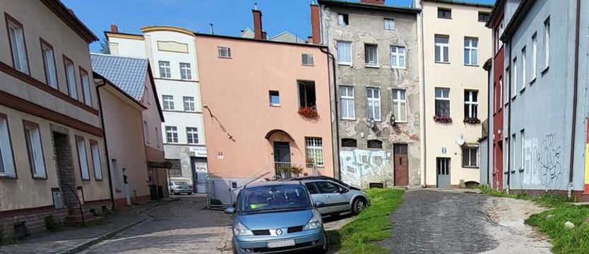 Opusty dla wybranych?