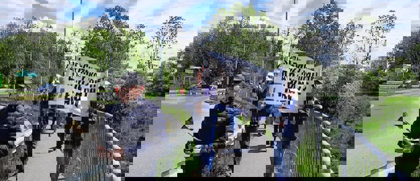 Znowu protestują w Policach w obronie Łarpi