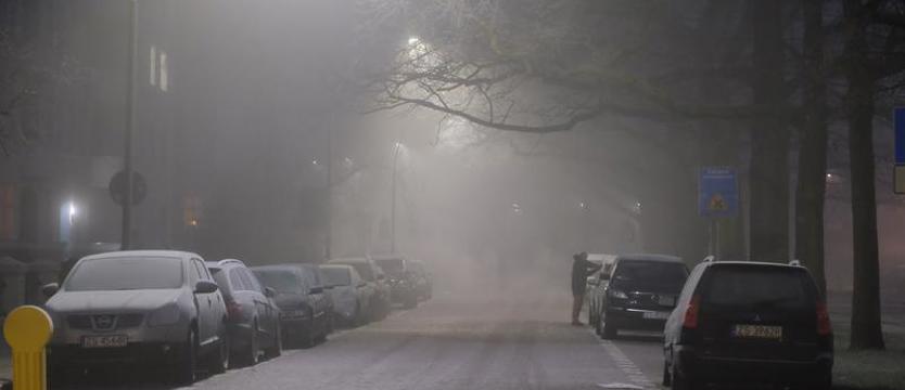 W nocy nad regionem pojawi się gęsta mgła