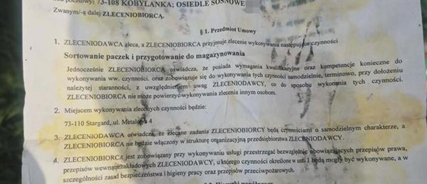 Śmieci z dokumentami porzucone przy drodze. Czy uda się ustalić sprawcę?