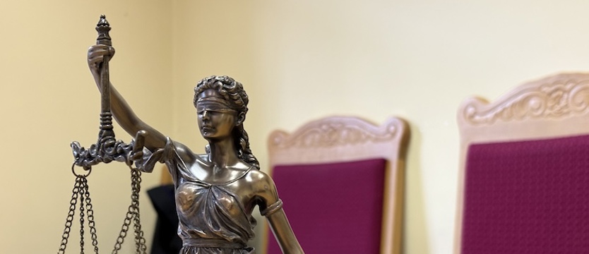 33-latek oskarżony o usiłowanie zabójstwa 8-letniego syna partnerki