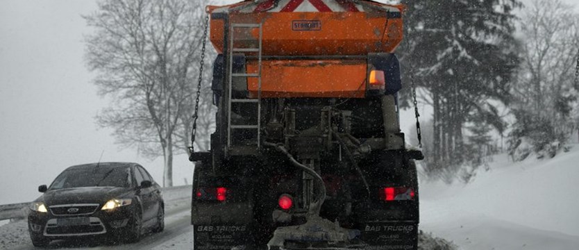 Uwaga! Oblodzenia i zawieje śnieżne w województwie zachodniopomorskim