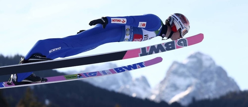 Turniej Czterech Skoczni.  Wąsek 16. w Ga-Pa, wygrał Austriak Tschofenig i został liderem