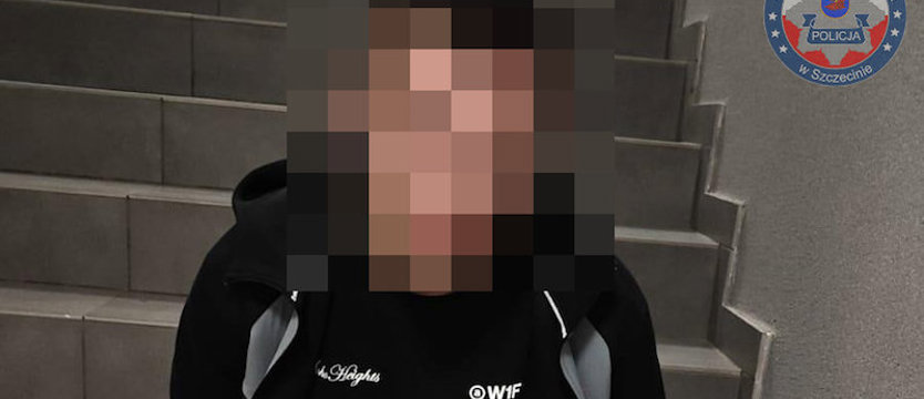 Wręczył narkotyki nieumundurowanym policjantom, myśląc, że to klienci