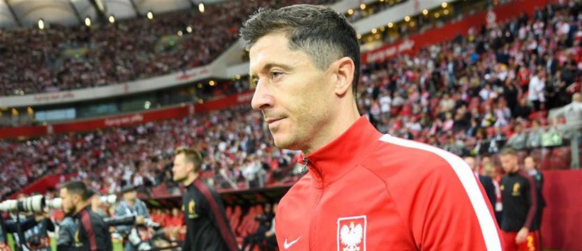 Piłka nożna. Polska w kiepskim stylu uległa Szwecji
