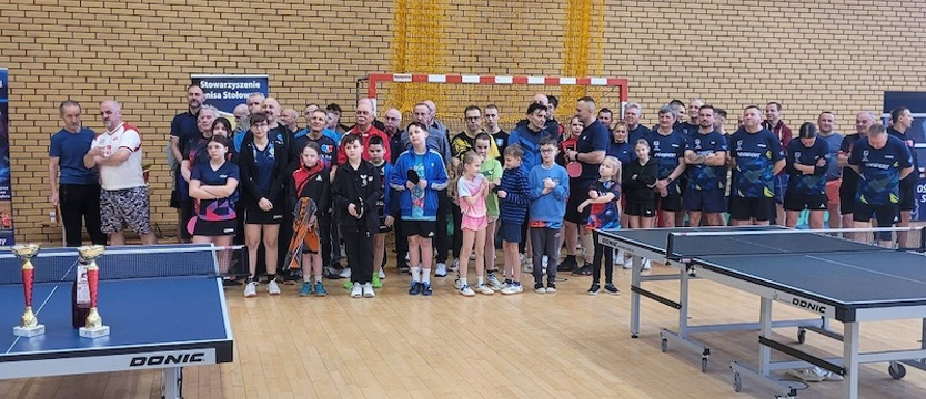 Tenis stołowy. Turniej w Dębnie